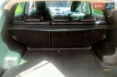 Позашляховик / Кросовер Hyundai ix35 2012 в 