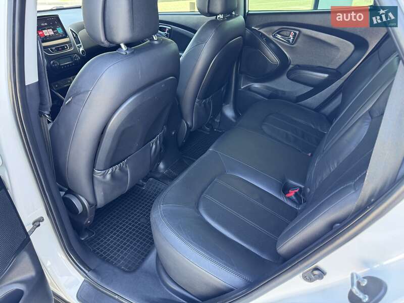 Позашляховик / Кросовер Hyundai ix35 2013 в Дніпрі