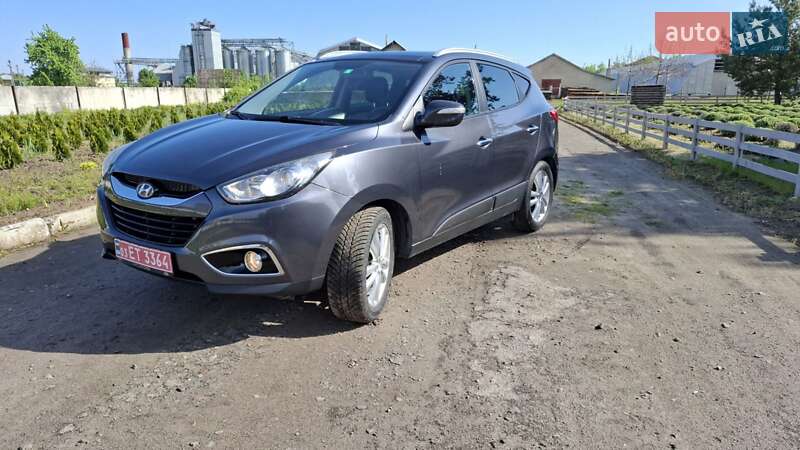 Позашляховик / Кросовер Hyundai ix35 2011 в Радивиліві