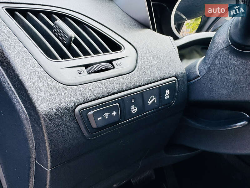 Позашляховик / Кросовер Hyundai ix35 2013 в Одесі