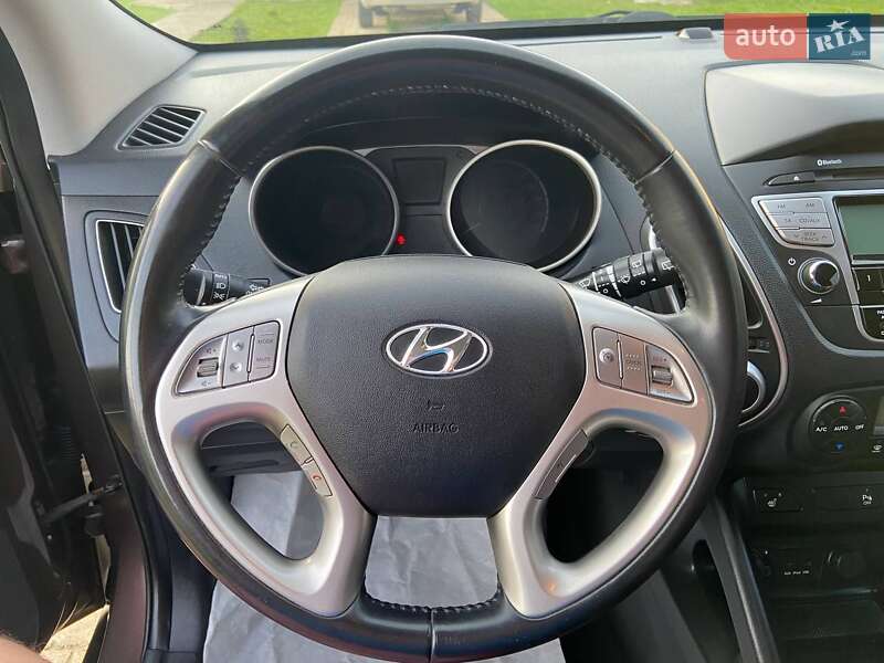 Внедорожник / Кроссовер Hyundai ix35 2013 в Калуше