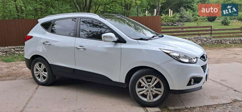 Позашляховик / Кросовер Hyundai ix35 2010 в Ланівці