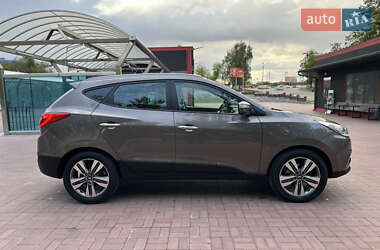 Внедорожник / Кроссовер Hyundai ix35 2014 в 