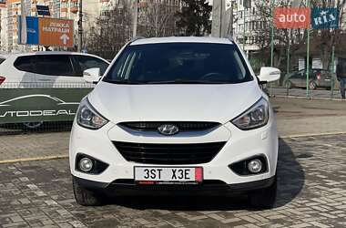Внедорожник / Кроссовер Hyundai ix35 2015 в 