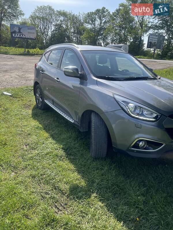 Внедорожник / Кроссовер Hyundai ix35 2013 в Калуше