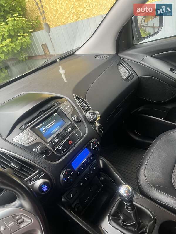 Внедорожник / Кроссовер Hyundai ix35 2013 в Калуше