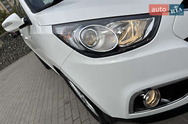 Позашляховик / Кросовер Hyundai ix35 2011 в 