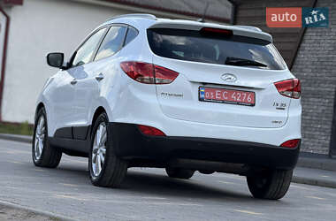 Позашляховик / Кросовер Hyundai ix35 2010 в 