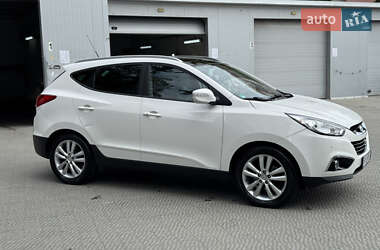 Позашляховик / Кросовер Hyundai ix35 2012 в 
