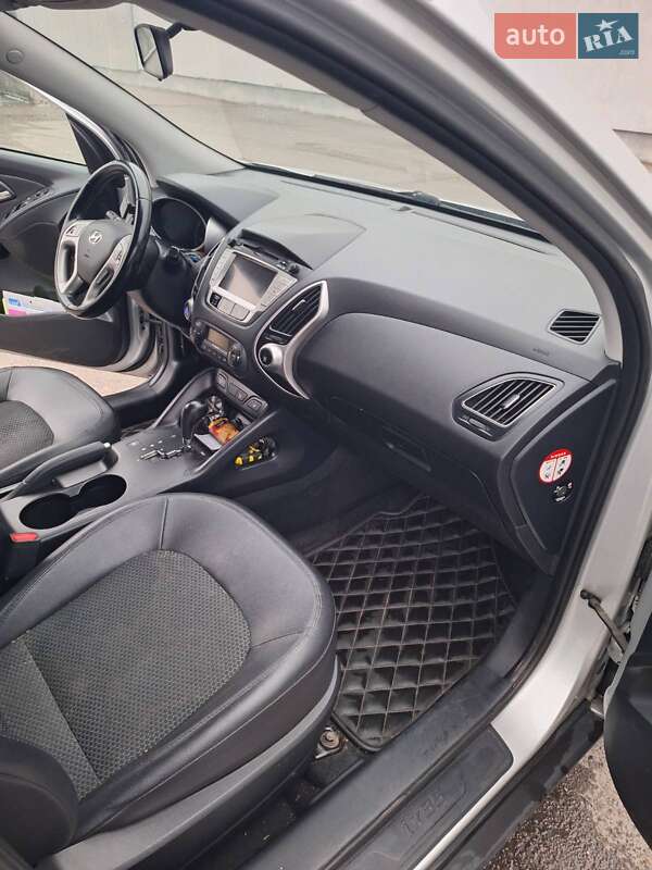 Внедорожник / Кроссовер Hyundai ix35 2013 в Львове