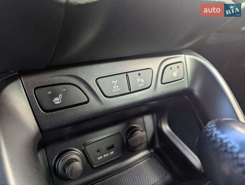 Внедорожник / Кроссовер Hyundai ix35 2014 в Луцке