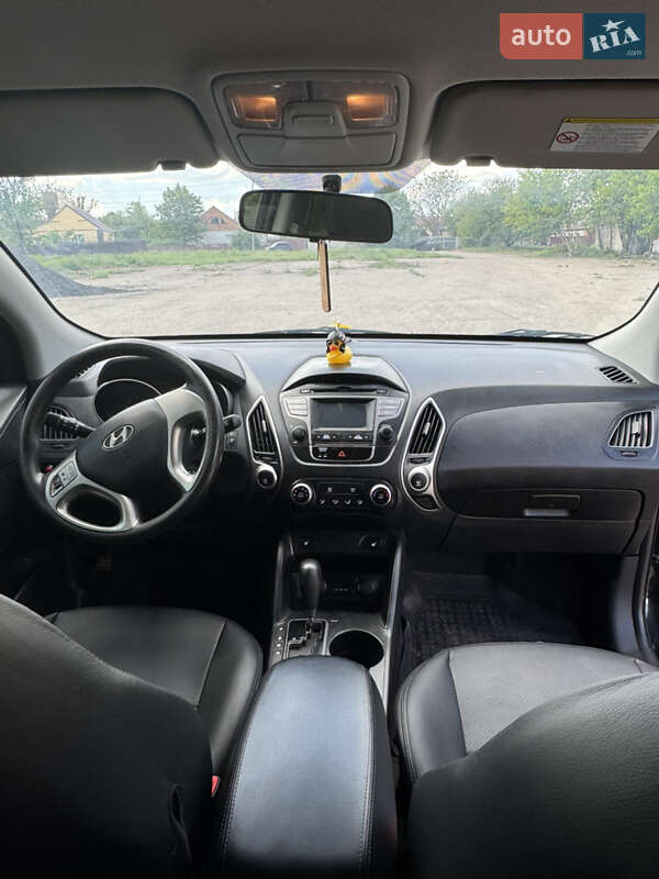 Позашляховик / Кросовер Hyundai ix35 2011 в Краснограді
