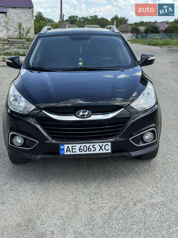 Позашляховик / Кросовер Hyundai ix35 2011 в Краснограді