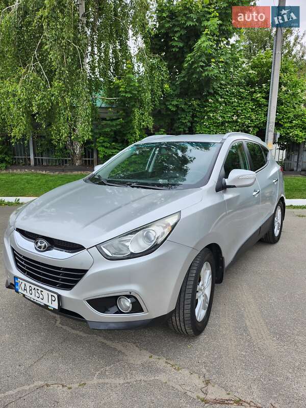 Позашляховик / Кросовер Hyundai ix35 2010 в Києві