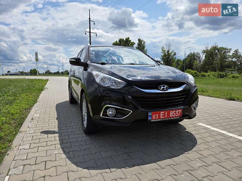 Внедорожник / Кроссовер Hyundai ix35 2012 в Харькове