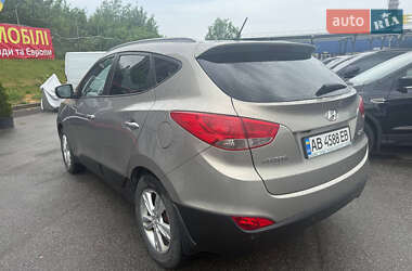 Позашляховик / Кросовер Hyundai ix35 2011 в 