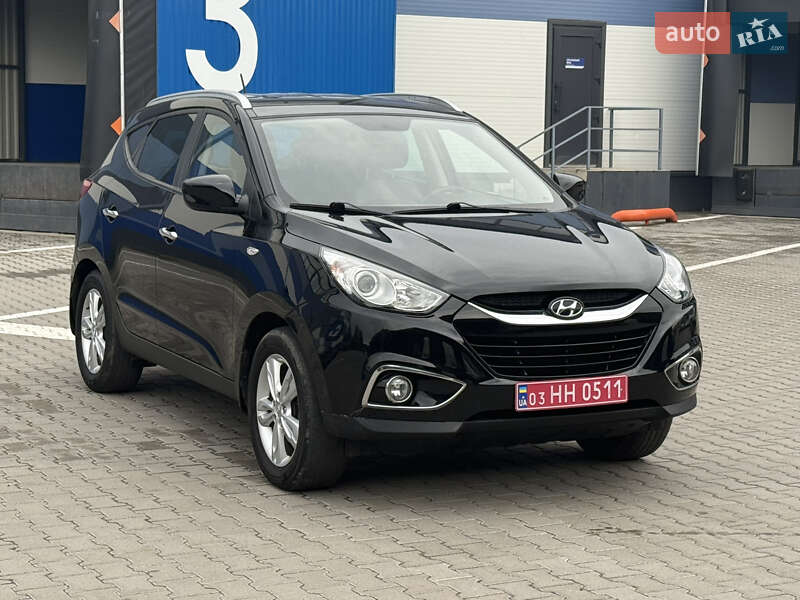 Внедорожник / Кроссовер Hyundai ix35 2013 в Ровно