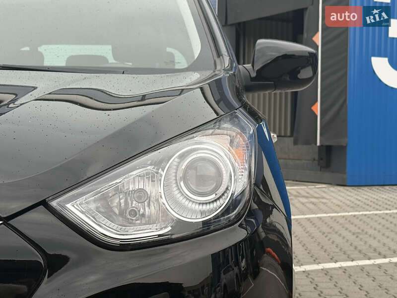 Внедорожник / Кроссовер Hyundai ix35 2013 в Ровно