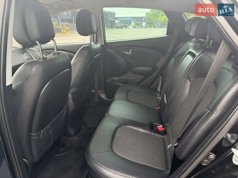 Внедорожник / Кроссовер Hyundai ix35 2013 в Ровно
