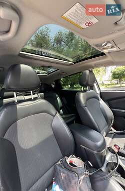 Внедорожник / Кроссовер Hyundai ix35 2011 в 