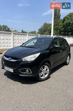 Внедорожник / Кроссовер Hyundai ix35 2011 в 