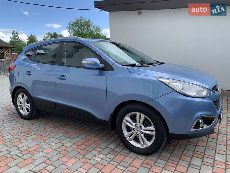 Внедорожник / Кроссовер Hyundai ix35 2012 в Ивано-Франковске