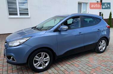 Позашляховик / Кросовер Hyundai ix35 2012 в 