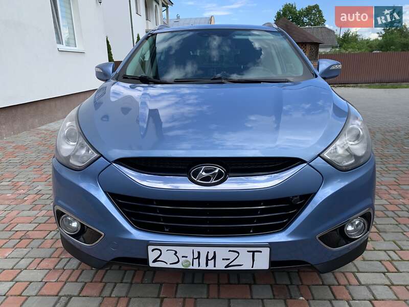 Внедорожник / Кроссовер Hyundai ix35 2012 в Ивано-Франковске