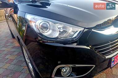 Внедорожник / Кроссовер Hyundai ix35 2013 в 