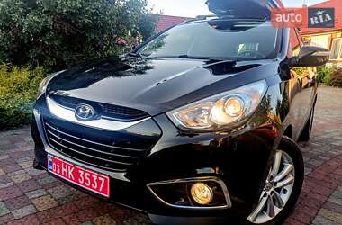 Внедорожник / Кроссовер Hyundai ix35 2013 в 
