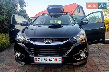 Внедорожник / Кроссовер Hyundai ix35 2013 в 