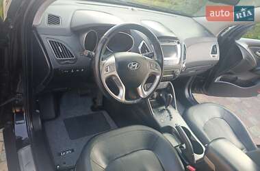 Внедорожник / Кроссовер Hyundai ix35 2013 в 