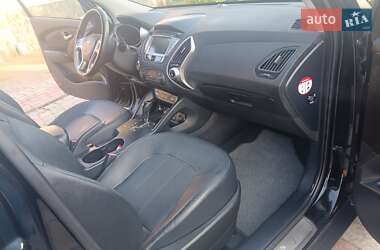 Внедорожник / Кроссовер Hyundai ix35 2013 в 