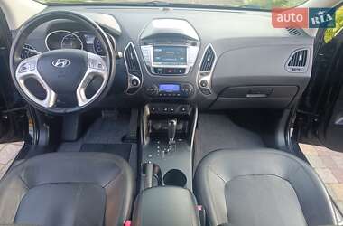 Внедорожник / Кроссовер Hyundai ix35 2013 в 