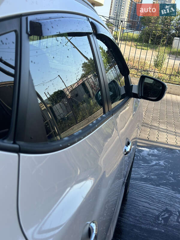 Позашляховик / Кросовер Hyundai ix35 2014 в Одесі