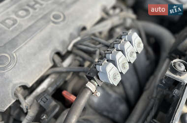 Внедорожник / Кроссовер Hyundai ix35 2012 в 