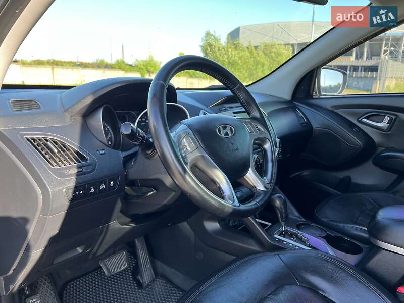 Позашляховик / Кросовер Hyundai ix35 2011 в Львові