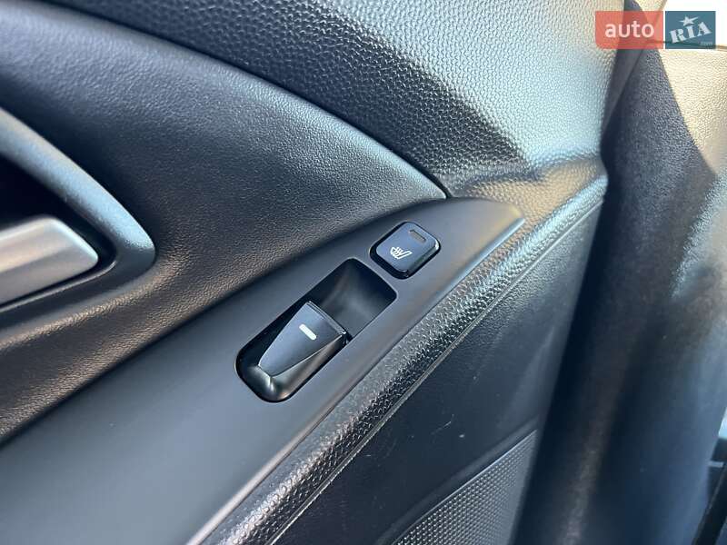 Позашляховик / Кросовер Hyundai ix35 2011 в Львові