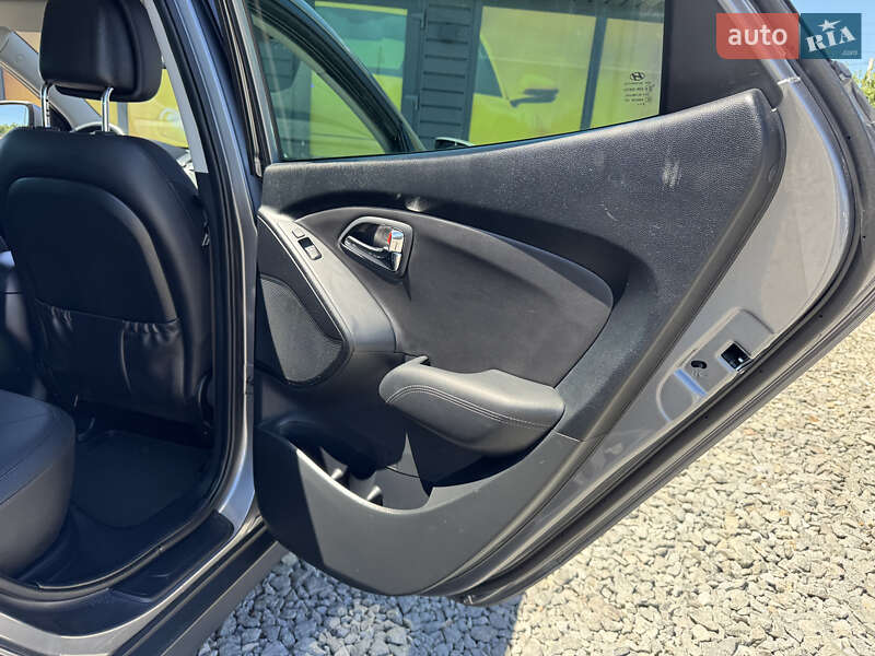 Внедорожник / Кроссовер Hyundai ix35 2013 в Стрые