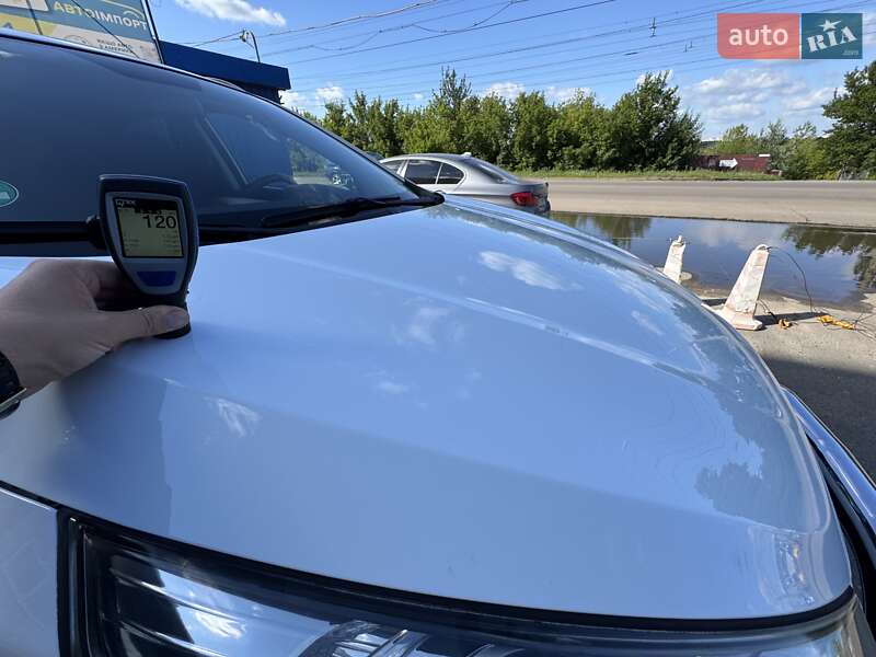 Позашляховик / Кросовер Hyundai ix35 2010 в Сумах