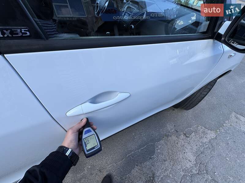 Позашляховик / Кросовер Hyundai ix35 2010 в Сумах