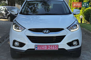 Внедорожник / Кроссовер Hyundai ix35 2012 в Сарнах