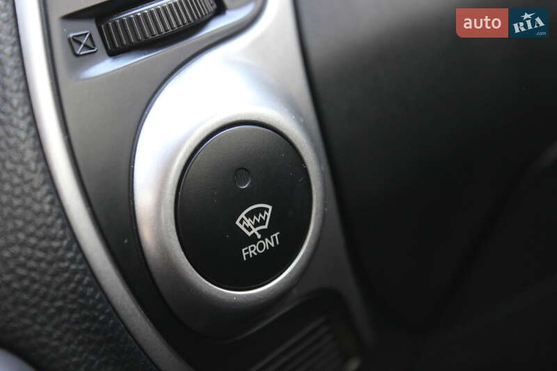 Позашляховик / Кросовер Hyundai ix35 2010 в Дніпрі фото 36 Позашляховик / Кросовер Hyundai ix35 2010 в Дніпрі