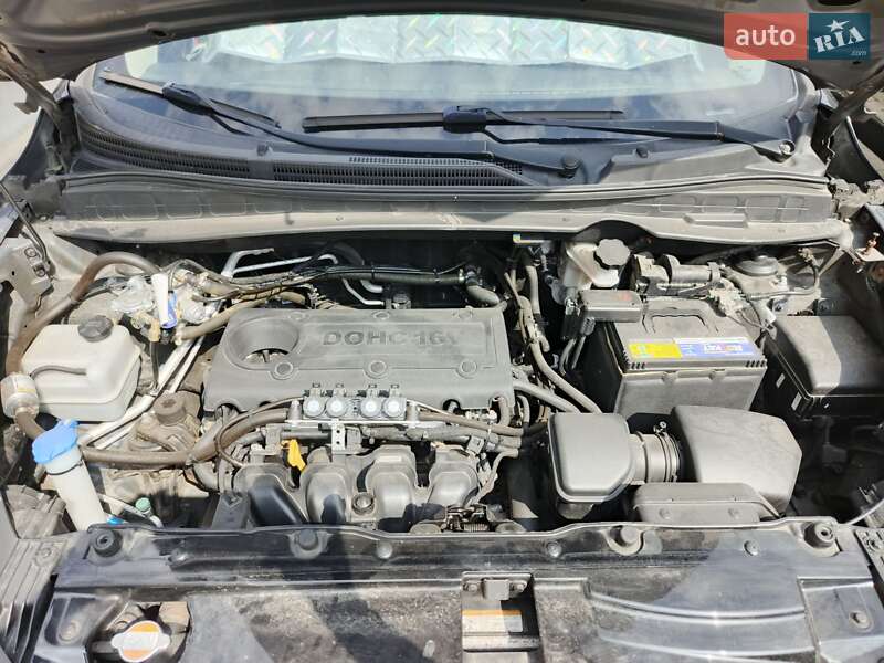 Внедорожник / Кроссовер Hyundai ix35 2010 в Виннице