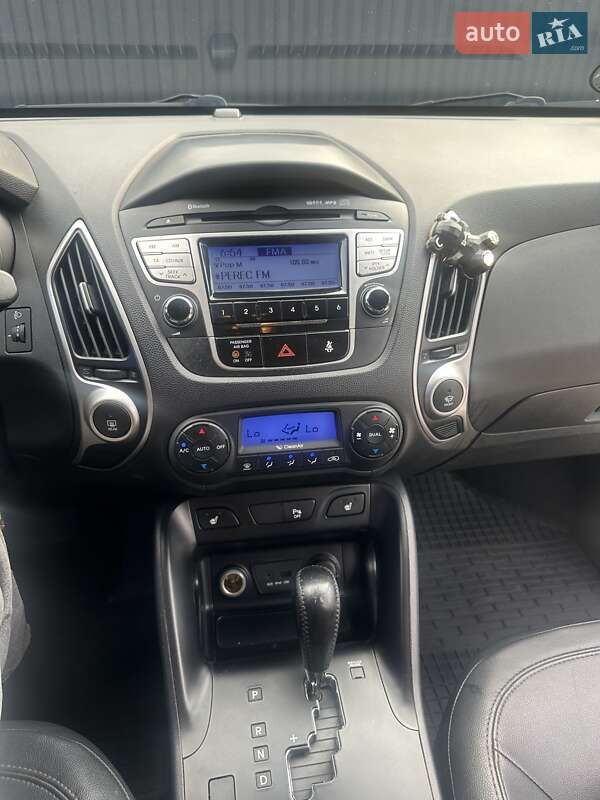 Внедорожник / Кроссовер Hyundai ix35 2012 в Киеве