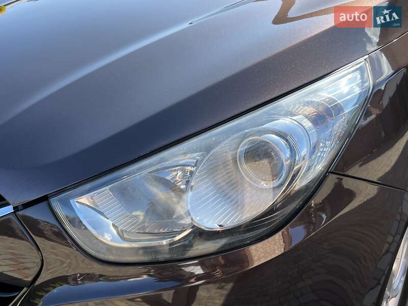 Внедорожник / Кроссовер Hyundai ix35 2010 в Ивано-Франковске