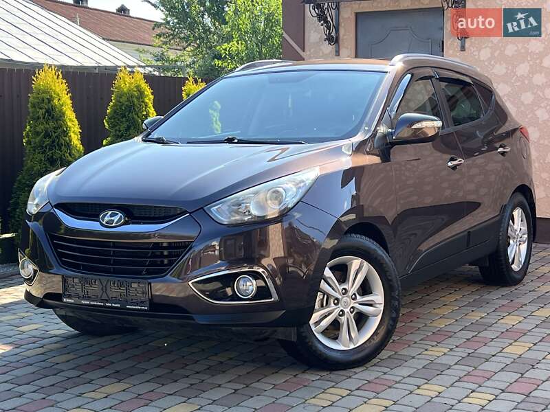 Внедорожник / Кроссовер Hyundai ix35 2010 в Ивано-Франковске