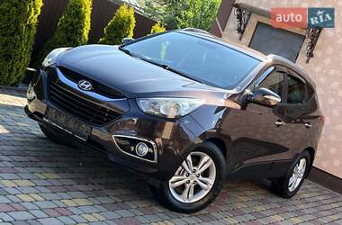 Внедорожник / Кроссовер Hyundai ix35 2010 в Ивано-Франковске