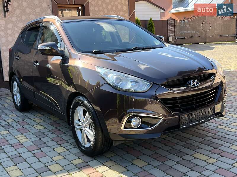 Внедорожник / Кроссовер Hyundai ix35 2010 в Ивано-Франковске