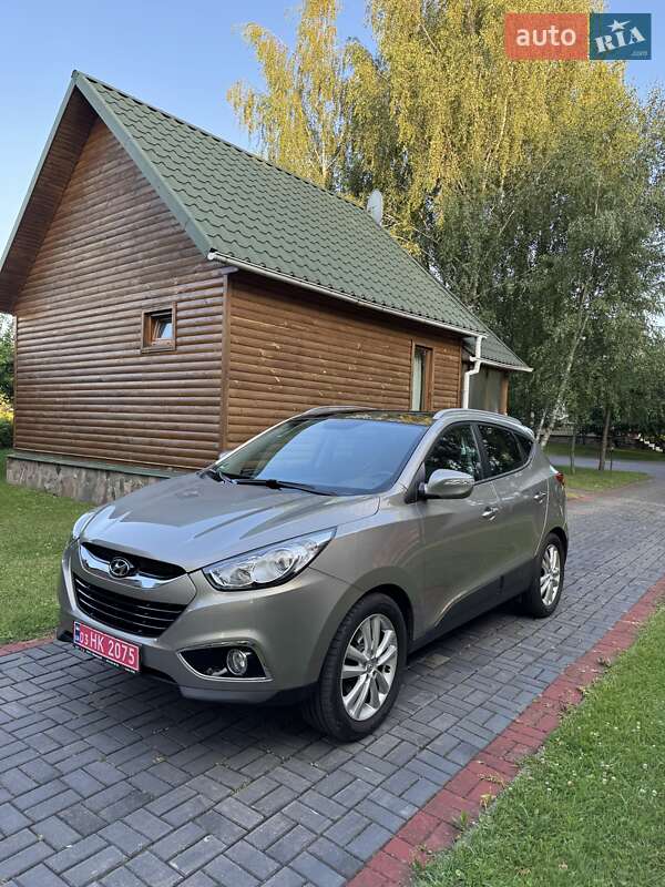 Позашляховик / Кросовер Hyundai ix35 2011 в Луцьку